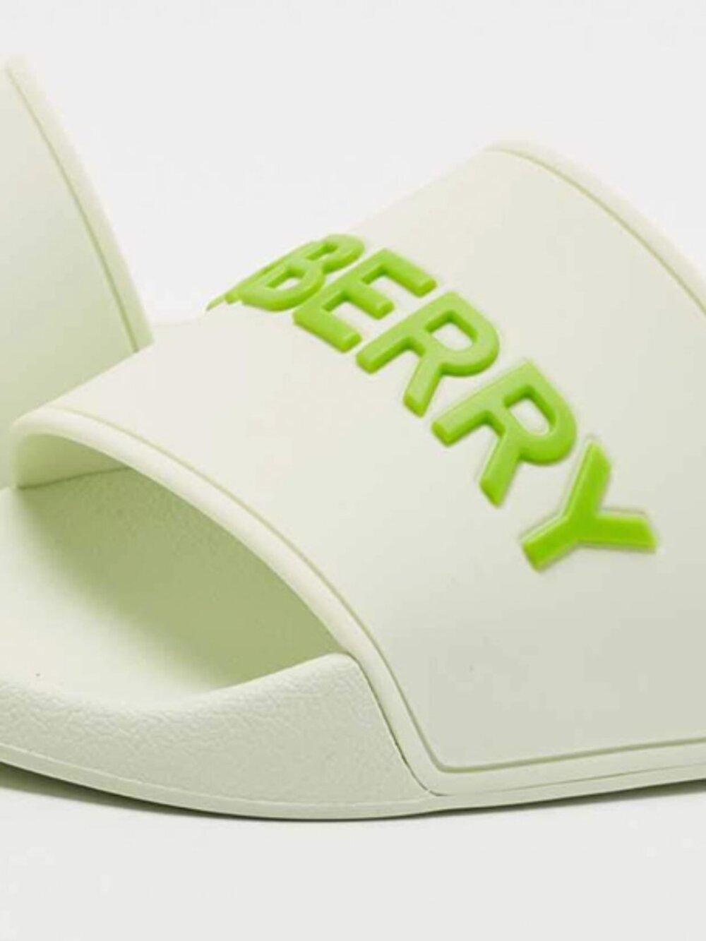 Burberry Slides - Picture 9 of 9